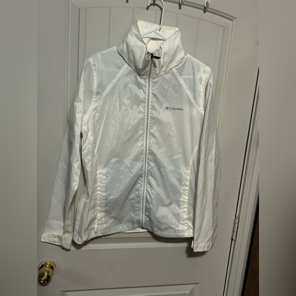 Columbia Light with Jacket